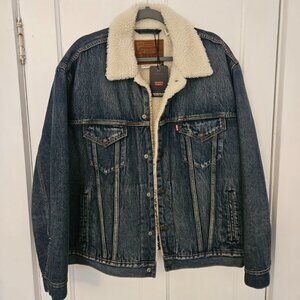 Vintage Fit Sherpa Trucker Jacket - Men's L NWT